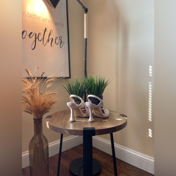 Ecru Matte Color 8 Size Leather Pumps - Pointed Toe Shoes - Picture 8 of 15